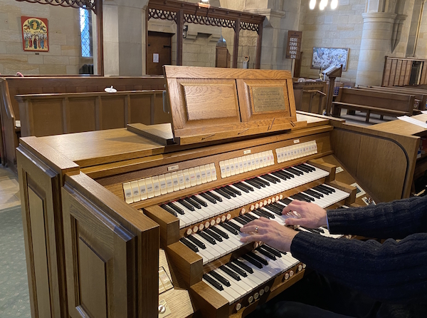 St Mary's Windermere-3 Organ